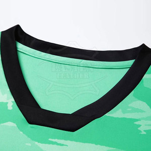 บริการ OEM ชุดฟุตบอลแขนสั้นระบายอากาศได้ดี ผลิตจากโพลีเอสเตอร์ 100% ชุดฝึกซ้อม ดีไซน์ใหม่ ราคาประหยัด - Product Image 2