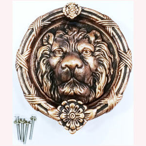 Aldaba de puerta de latón decorativo de Venta caliente último estilo tradicional con acabado de recubrimiento en polvo para puertas elegantes para el hogar y el apartamento - Product Image 2
