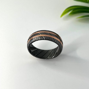 Banda de acero de Damasco con incrustaciones de cobre de Damasco, anillo de boda exclusivo para hombres, anillo de Damasco torcido forjado para bandas de hombres. - Product Image 2