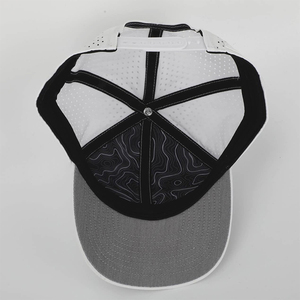 Chapeau à 6 panneaux, vert, noir, deux tons, avec trous de coupe, casquette en polyester de baseball découpée au laser - Product Image 6