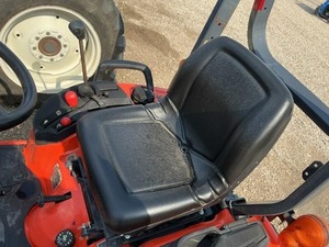 2017 para Kubota BX2380 40HP 4WD Tractor agrícola con motor Massey 30HP 2WD 70HP 120HP bomba de caja de cambios componentes de núcleo de rodamiento - Product Image 2