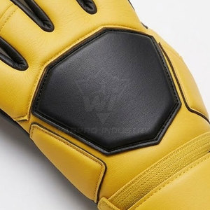 Soccer Goalkeeper Gloves Durable <b>Latex</b> Grip Comfortable Fit Ideal <b>For</b> Outdoor Football Practice And Match Performance - Product Image 5