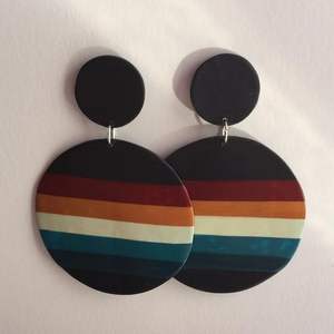 VARIETY WARMTH COLGANTES Lámina de oro Negro Resina blanca Pendientes en forma de corazón Cuadrado Redondo Geométrico Gota de resina de madera - Product Image 4