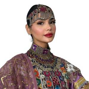 Créez votre propre collier, boucles d'oreilles, ensembles Matha Patti et Bindi, vêtements de mariée de luxe, ensemble de bijoux artificiels 4 pièces pour femmes - Product Image 1