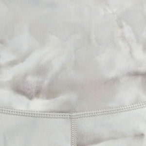 Nouveau stock Legging pour femme Legging pour femme de qualité supérieure Meilleur prix Legging pour femme fabriqué avec une haute qualité pour une taille personnalisée - Product Image 4