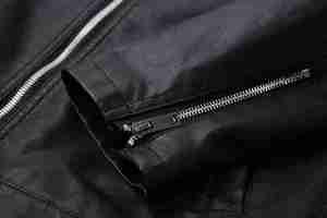 แจ็คเก็ตหนัง PU ทรงคลาสสิกสไตล์ไฮสตรีทสำหรับผู้ชาย เหมาะสำหรับขี่มอเตอร์ไซค์  สามารถสกรีนโลโก้ได้  แจ็คเก็ตคอตั้งสำหรับฤดูหนาว - Product Image 2