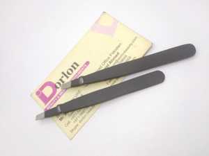 Black Coated Luxury Stainless Steel Slanted Tip Eyebrow Tweezer CE Certified Durable Ingrown Hair <b>Removal</b> <b>Tool</b> - Product Image 3