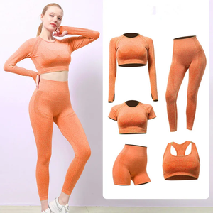 Barboteuse d'entraînement 2 pièces pour femmes Onesie Gym Fitness Set Short taille haute Soutien-gorge de sport rembourré Motif solide Ensembles d'entraînement pour femmes - Product Image 2