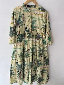 ชุดเดรสผ้าฝ้ายสไตล์อินเดียสำหรับผู้หญิงชุดเดรสพิมพ์ลายดอกไม้สไตล์โมเดิร์นหรูหราสำหรับปาร์ตี้เดรสวงกลมทรงสเกตเตอร์ - Product Image 3