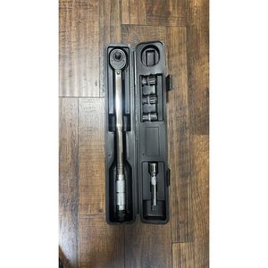 Chiave dinamometrica per auto da 1/2 pollici per uso industriale Set di chiavi a cricchetto per batteria 3 prese in acciaio cromato 210 20 150/28 - Product Image 4