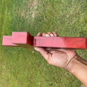 Cruz de Iglesia de Resina Epoxi con Bordes Lisos y Colores Vibrantes de Alta Calidad - Product Image 1