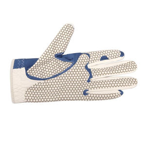 Prix usine Gants de golf en cuir Cabretta blanc Tissu respirant Logo personnalisé Matériau souple Gants de golf en peau de mouton durables - Product Image 4