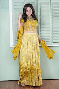 Estilo Bollywood Heavy Blooming Georgette con bordado y trabajo de secuencia Traje De Palacio pakistaní con Georgette Dupatta - Product Image 3