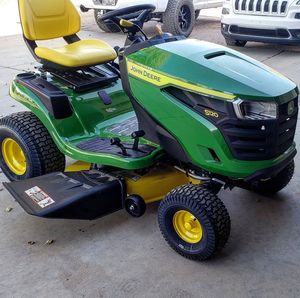 Tondeuse à rayon de braquage zéro nouvelle et moderne John Deerre Z320R - Product Image 1