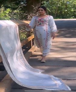 Ropa Africana Boutique Diseño Gharara Casual Long Off White Tenedor Estilo Negro 2 piezas - Product Image 2