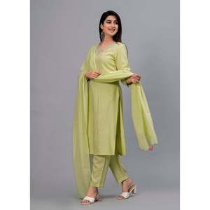 Conjunto de mujer verde oliva liso bordado Kurta con pantalones y Dupatta - Product Image 2
