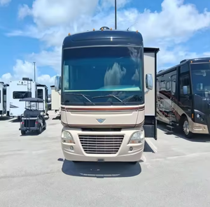 Autocaravana Usada F-l-e-e-t-w-o-o-d S-o-u-t-h-w-i-n-d 34A 2015, Ajustable, para Acampar, con Techo Elevable, Euro 6, para 4-6 Personas - Product Image 1