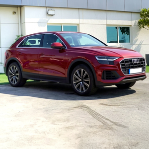 SUV rouge d'occasion, spacieux, 5 places, véhicule utilitaire sport - Product Image 1