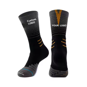 Chaussettes de sport personnalisables OEM pour hommes, chaussettes en coton antidérapantes de haute qualité, logo tissé, design personnalisé - Product Image 2