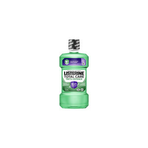 Effective 250ml Teeth & <b>Gum</b> Defence targets plaque buildup and strengthens oral defenses - Product Image 1