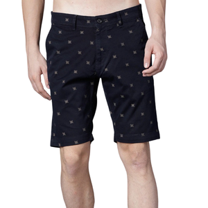 Shorts d'été respirants et légers pour hommes, coupe droite, effet usé, style streetwear, en vente - Product Image 1