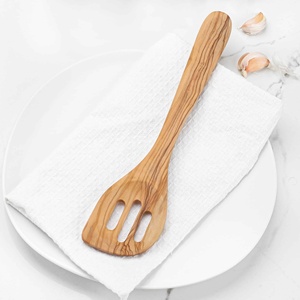 Cuchara de cocina ranurada de madera elegante, utensilio perfecto para hornear y usar en la cocina - Product Image 4