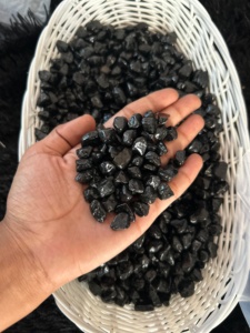 Chips de Obsidiana Negra Natural, Piedras de Cristal Negro, Gemas Decorativas, Suministro al por Mayor - Product Image 1