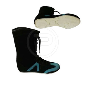 Chaussures de boxe légères à enfiler à prix abordable en cuir et tissu pour hommes, qualité supérieure, couleur et logo personnalisables PROTEK - Product Image 5