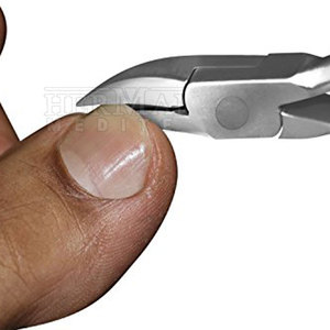 Coupe-ongles professionnel compact en acier inoxydable pour manucure et pédicure des doigts, ouverture large, utilisation à domicile, en voyage, en salon de beauté - Product Image 4