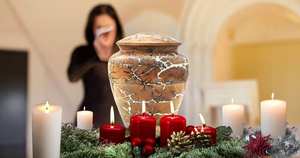 Adult Cremation <b>Urns</b> Wooden for <b>Ashes</b> Threaded Lid Funeral <b>Urn</b> for Human <b>Ashes</b> or <b>Pet</b> <b>Ashes</b> Container - Product Image 5