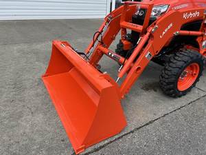 Tractor Kubota LX3520SUHSDC 2025: comodidad Premium con potencia compacta - Product Image 4