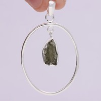 Collection Premium naturel brut forme libre authentique collier pendentif en moldavite plaqué argent collier pendentif chaîne collier