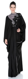 Abaya negra popular con diseño floral más vendido en Oriente Medio - Product Image 1
