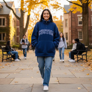 Sweat-shirt d'hiver à manches longues et col montant pour femmes fermeture à glissière bicolore conception brodée avant tissu en polyester/coton Service OEM - Product Image 1