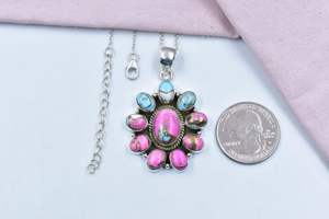 Colgante Hecho A Mano Algodón Caramelo Dalia Plata Esterlina Con Cadena Ajustable - Product Image 4