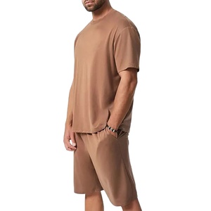 Conjuntos cortos de hombre al por mayor 2004, trajes de 2 piezas de Algodón 100% con logotipo personalizado, chándales de verano a la moda, conjunto corto de camiseta informal OEM - Product Image 1