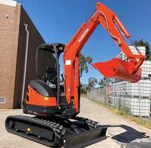 Mini-excavatrice sur chenilles Kubota U25-3, godet de 0,12 m³, forte puissance de creusement, machine sur chenilles orange et noire - Product Image 3