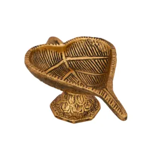 Kim loại Deepak truyền thống Ấn Độ Diwali deepawali puja pooja Dia đền thờ trang trí hình dạng bàn tay kim loại diya paan hình dạng mới