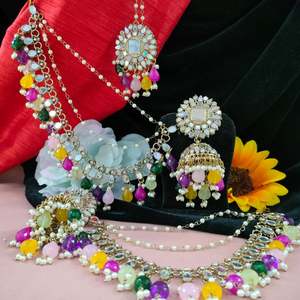 Exquisite Handcrafted Kundan and Pearl <b>Earrings</b> with Traditional Maang Tikka and <b>Jhumka</b> <b>Earrings</b> Jhumkas With Chain - Product Image 2