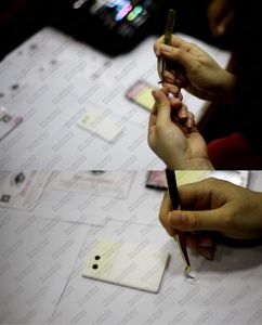 ต่อขนตาสีม่วงCroydex Harrolexกระจกรูปทรงพร้อมที่จับสแตนเลสกระจกแต่งหน้าสำหรับตรวจสอบต่อขนตา - Product Image 3