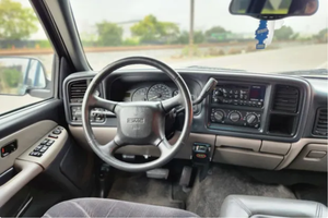 USADO, LISTO PARA CONDUCIR |   CONDUCCIÓN IZQUIERDA |   Volante a la derecha |   GMC Yukon XL SLE 2002 - Product Image 4