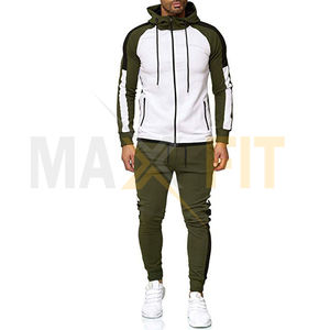 Survêtements rayés à capuche à manches longues pour hommes vêtements de plein air de bonne qualité MAXFIT ENTERPRISES Pakistan Made Active Bottoms - Product Image 5