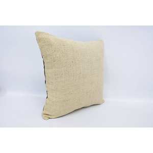 Coussin Kantha en laine beige à rayures subtiles de 18x18 pouces Coussin décoratif tissé moelleux vintage de luxe pour literie ou sol - Product Image 3