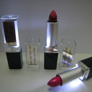 Rouge à lèvres lumière led avec miroir HY23 - Product Image 3