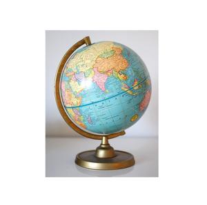 Globo decorativo de metal de mesa con soporte pivotante y silueta elegante para una estética refinada de oficina en casa - Product Image 5