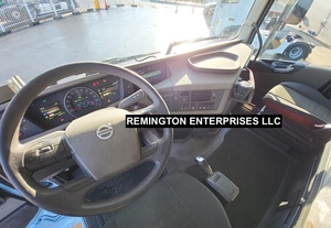 Camion d'occasion Volvo FH 500 6x4 de 2020, moteur Cummins Diesel, transmission automatique, Euro 6, conduite à gauche, pour transport logistique - Product Image 3