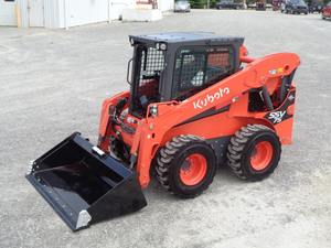2025 Kubota SSV75 Skid Steer Loader-Chargeur compact puissant 74HP pour la construction et l'agriculture - Product Image 3