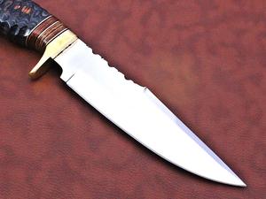 Couteaux de chasse en acier D2 faits à la main personnalisés avec manche en bois couteau Bowie poli avec gaine en cuir. - Product Image 4