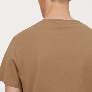 Camiseta Casual para Hombre con Cierre, Diseño a Rayas, Logotipo Bordado en la Parte Delantera, Tejido de Punto Transpirable, Manga Corta - Fabricante OEM - Product Image 5