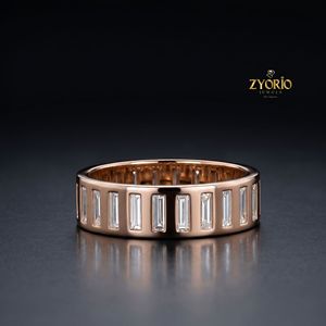 Anillo de Eternidad de Plata de Ley 925 con Corte Baguette, Anillo de Boda con Diamantes de Banda Completa, Banda Minimalista Apilable - Product Image 1
